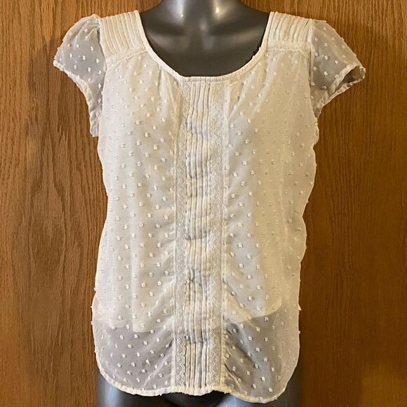 White LC Lauren Conrad Short Sleeved Shirt, size S. (S111) - Picture 1 of 7